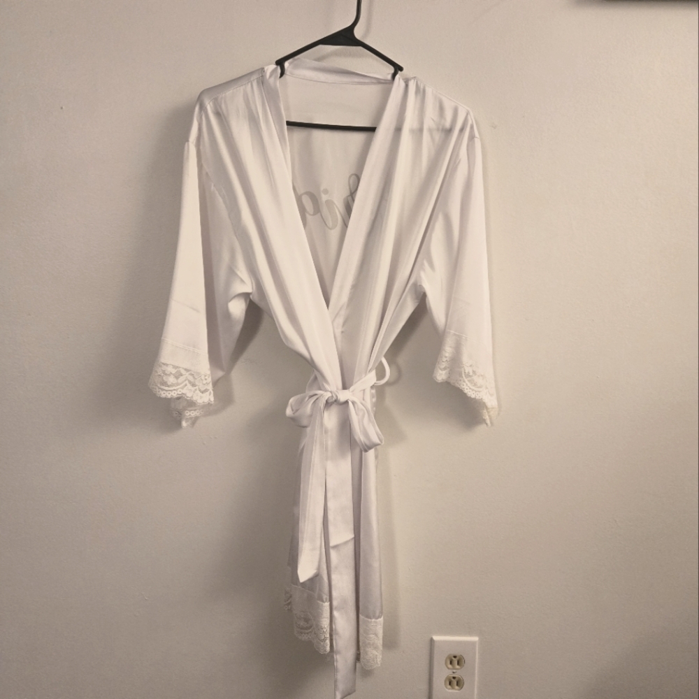 Silk Satin White Bride Robe for Wedding Day